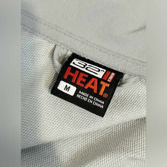 32 Degrees Gray Performance Midweight Tech Vest Size Medium - Picture 6 of 8